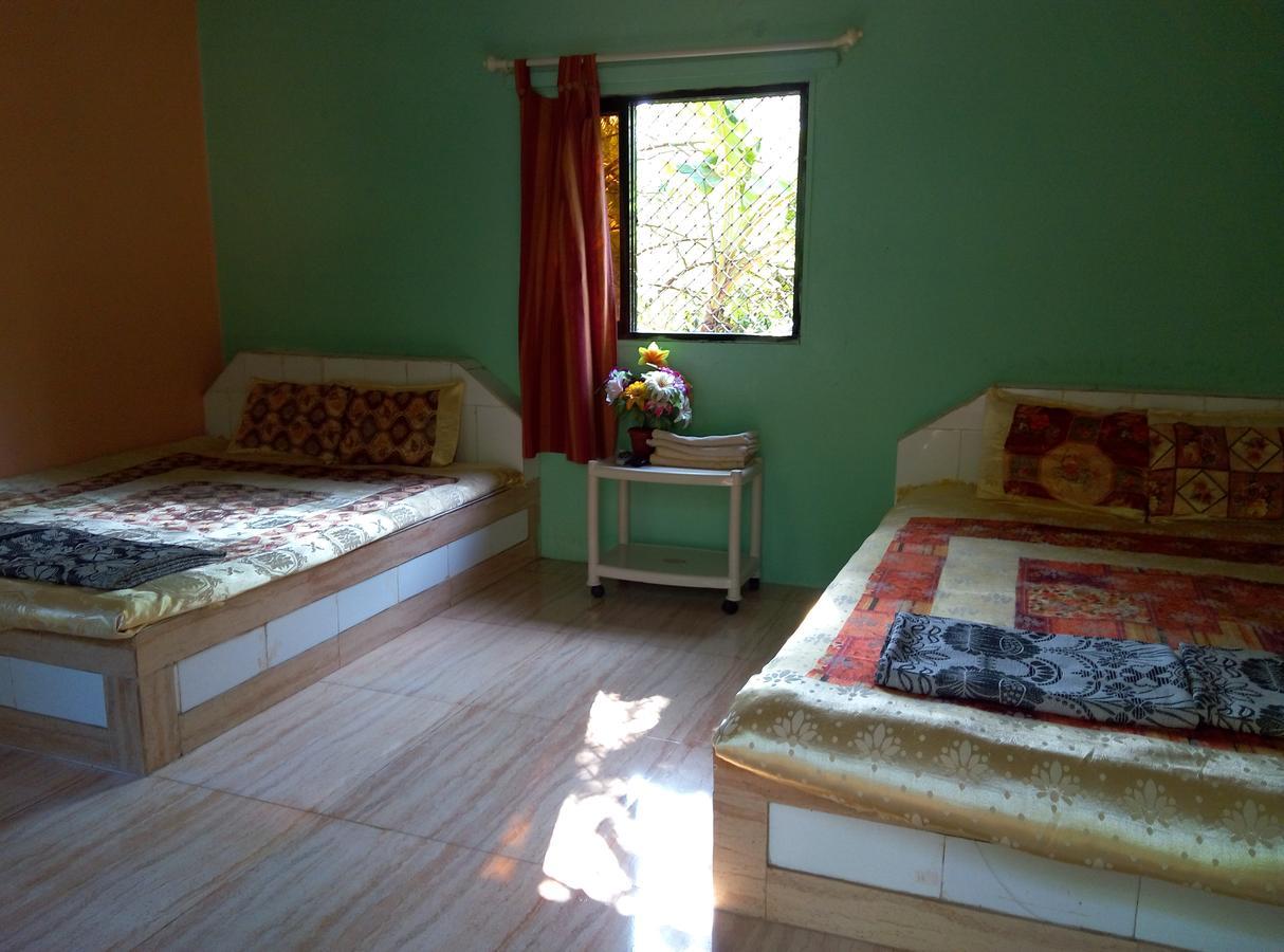 Om Shree Bed And Breakfast Harihareshwar Dış mekan fotoğraf
